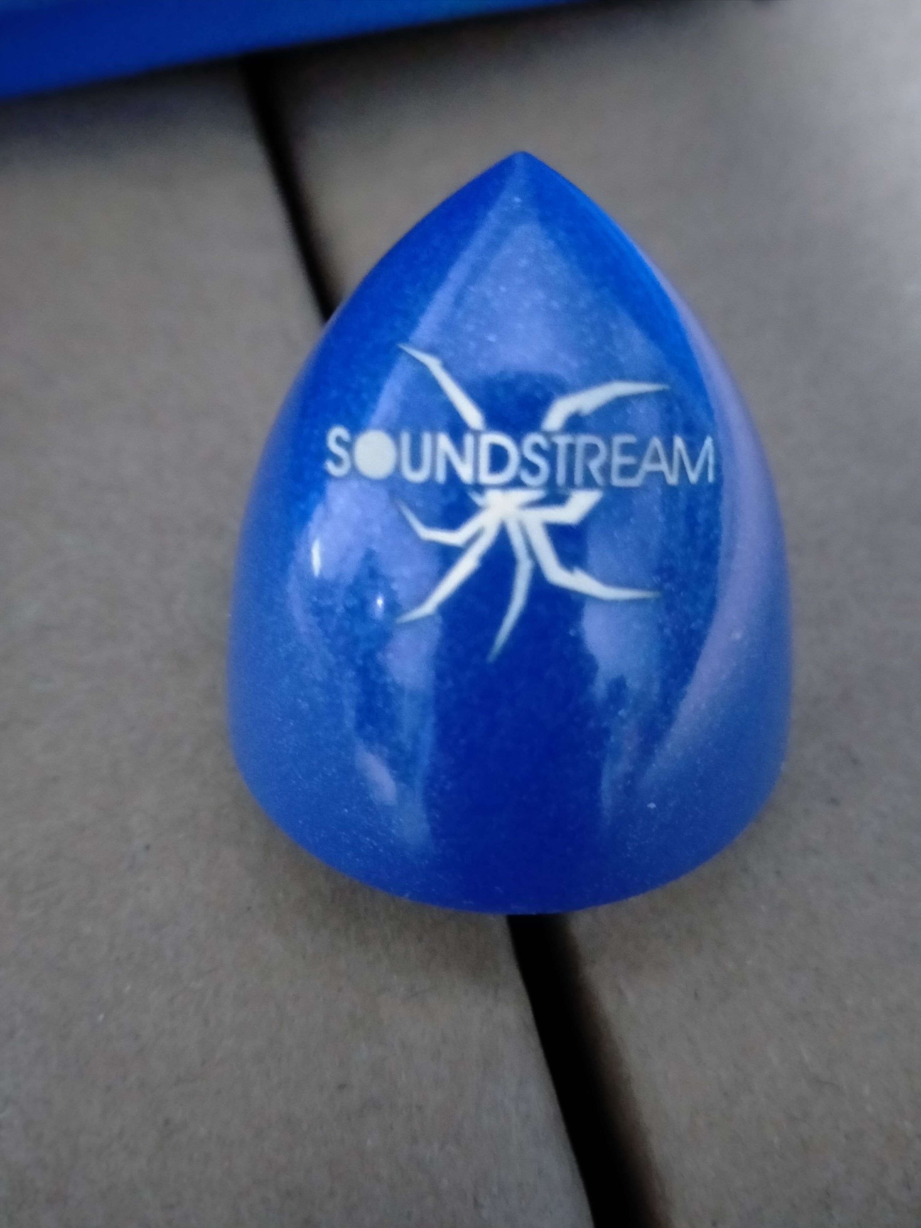 音响配件子弹头激光打标